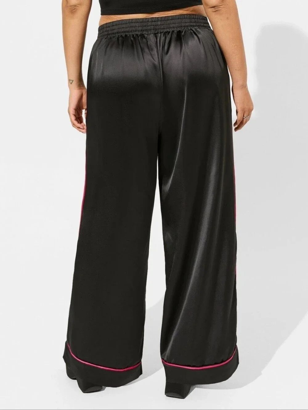 Torrid Black Wide-Leg Satin Pants with Pink Piping - New - Picture 3 of 3